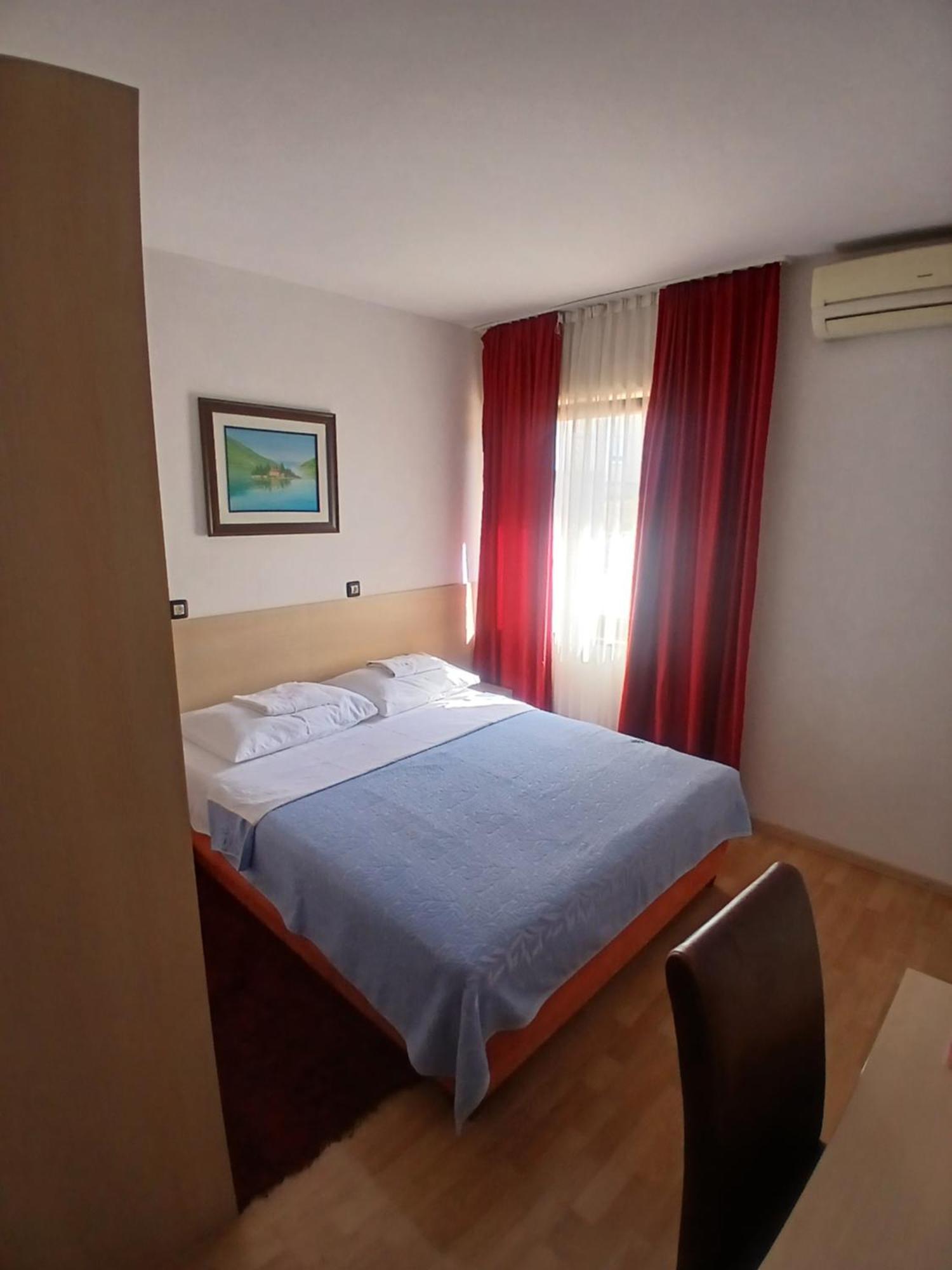 Hotel Viv Trebinje Luaran gambar